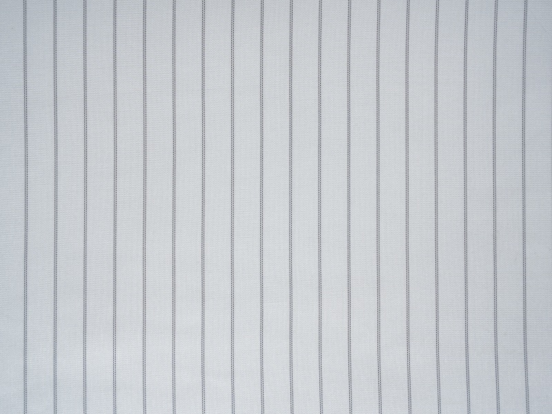 ポリエステルは糸染色された袖の裏地生地を吸収します