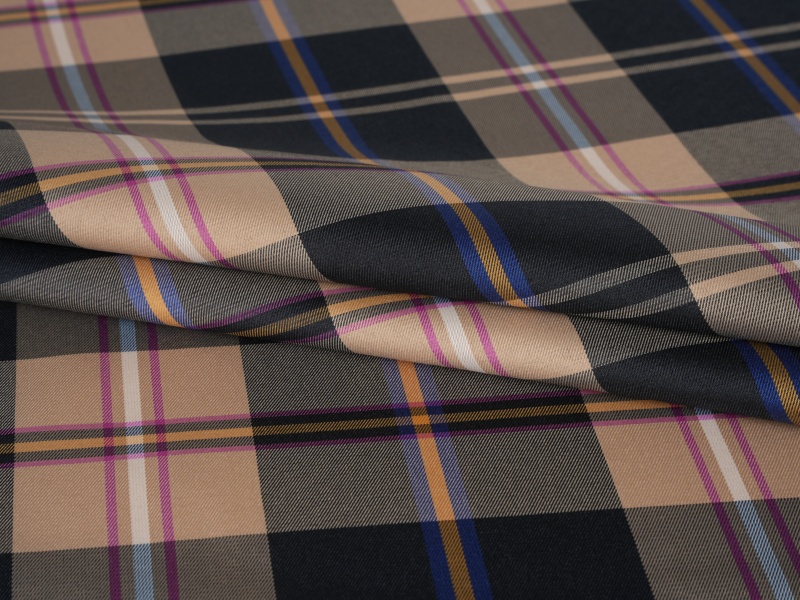 ポリエステルの糸染色された袖の裏地生地