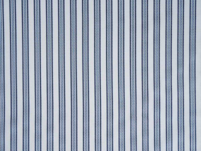 ポリエステルの糸染色された袖の裏地生地