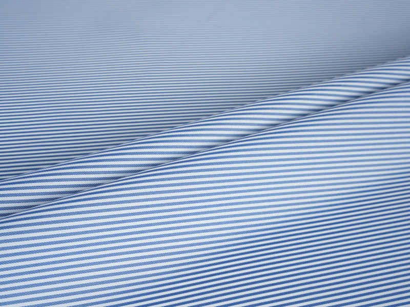 ポリエステルの糸染色された袖の裏地生地