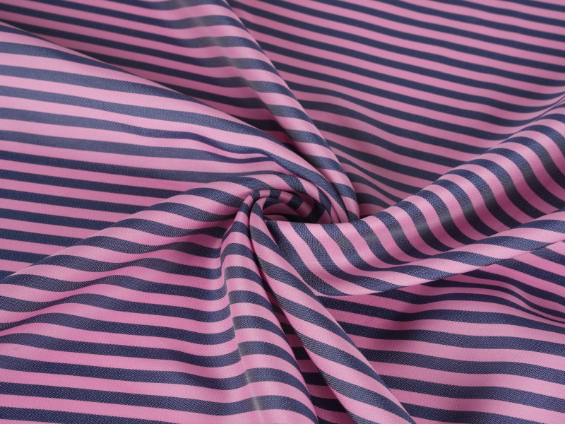 テキスタイルと衣服の機械 -  2011年の10のトップキーワード