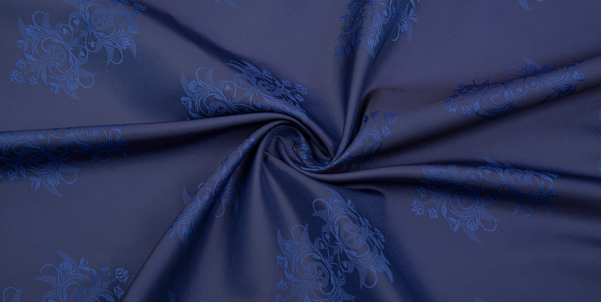 Tongxiang Shunli Textile Technology Co.、Ltd。