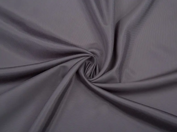 あらゆる衣類に最適な裏地生地を選択するための究極のガイド